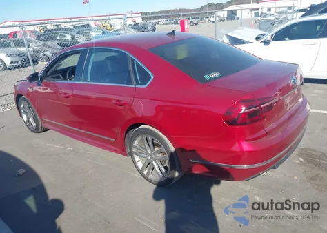 2017 Volkswagen Passat 1.8T R-Line из США, поврежденный, VIN 1VWDT7A34HC033066